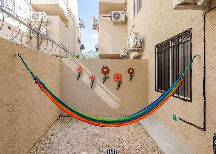 Apartamento Ideal Para Quienes Rentan Auto Y Buscan Tranquilidad Con Seguridad Mas Amenidades, Cajon Para Auto, Planta Baja Playa del Carmen